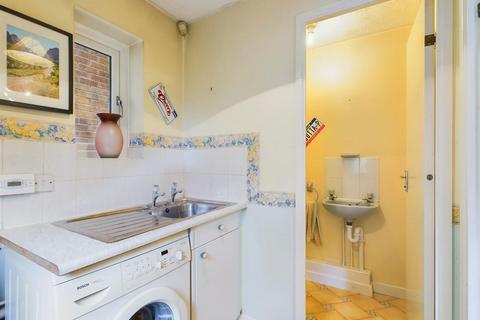 9 Boyce Gardens, Nottingham, NG3 3FB