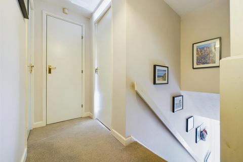 9 Boyce Gardens, Nottingham, NG3 3FB