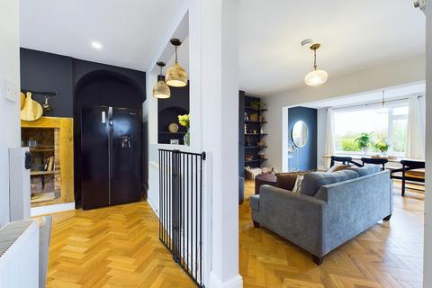222 Hylton Road, Worcester, WR2 5LA