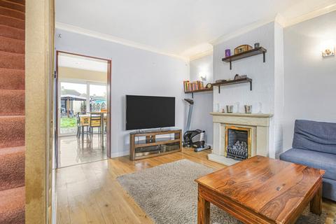 2 bedroom terraced house for sale, Cranford Avenue, Staines-upon-Thames, Surrey, TW19