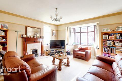 3 bedroom detached house for sale, Breedon Hill Road, Derby