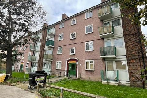 2 bedroom flat to rent, Scotland Green, Tottenham