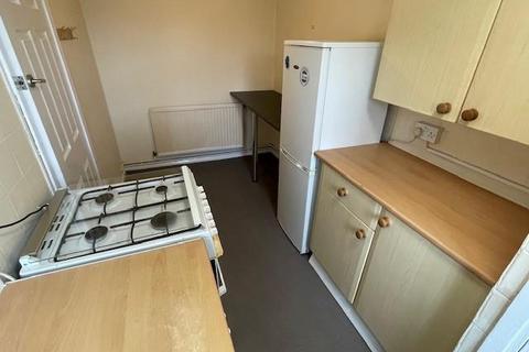 2 bedroom flat to rent, Scotland Green, Tottenham