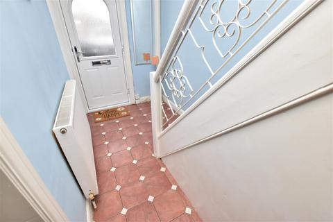 192 Columbia Road, Grimsby, DN32 8EE