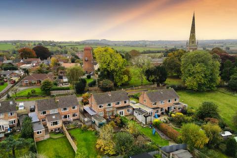 3 bedroom semi-detached house for sale, Church Road, Braunston, Daventry, NN11 7HQ