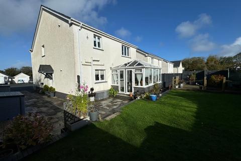 3 bedroom detached house for sale, Cross Inn , Near New Quay , SA44