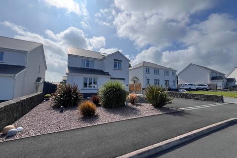 3 bedroom detached house for sale, Cross Inn , Near New Quay , SA44