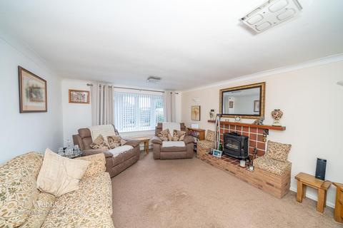 2 bedroom detached bungalow for sale, Albion Place, Cannock WS11