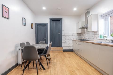 undefined, Queens Road, Newcastle Upon Tyne NE2