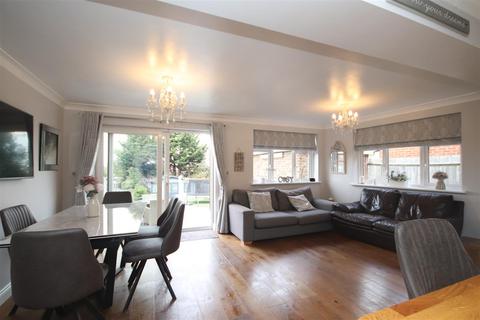 33a Bowmans Road, Dartford, DA1 3QP