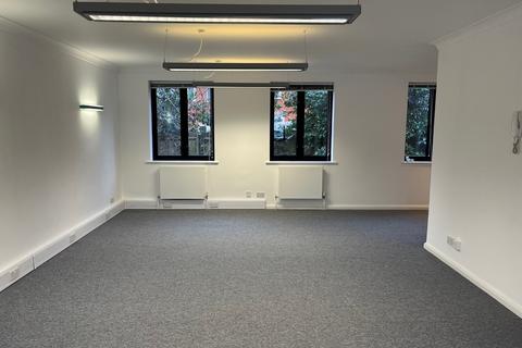 Office to rent, Stratford Road, Milton Keynes MK12