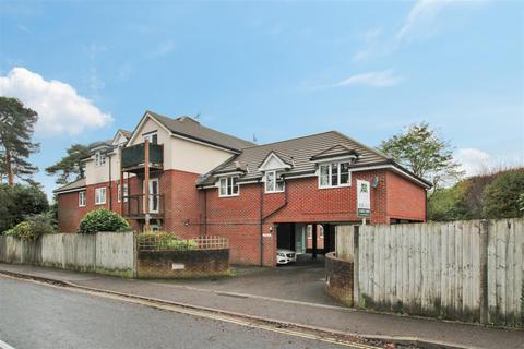 2 bedroom ground floor flat for sale, 265 Warsash Road, Southampton SO31