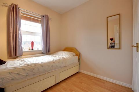 9 Aspen Walk, Welton, Brough, HU15 1TB