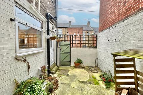 3 bedroom terraced house for sale, Theresa Street, Blaydon, NE21