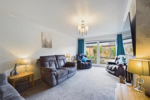 2 Battledown Close, Hinckley, LE10 0SD