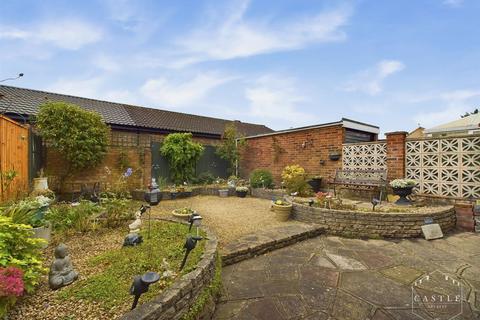 2 Battledown Close, Hinckley, LE10 0SD
