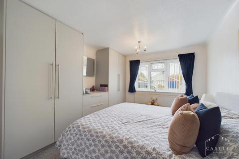 2 Battledown Close, Hinckley, LE10 0SD
