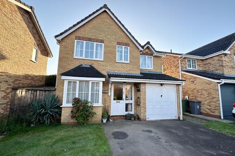 4 bedroom detached house for sale, Rowan Close, Ipswich IP3