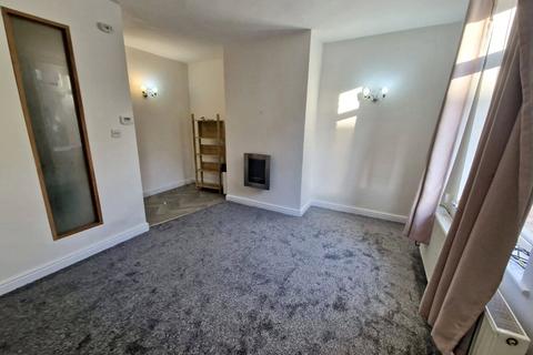 2 bedroom terraced house for sale, Naylors Buildings, Scholes, Cleckheaton, BD19