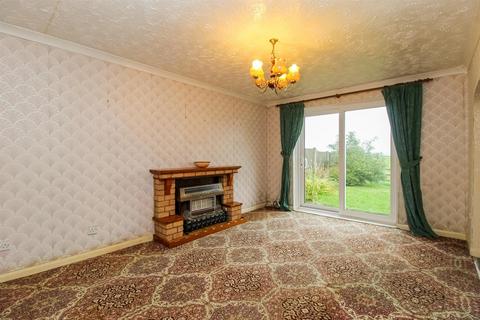 1 bedroom detached bungalow for sale, Rose Farm Close, Altofts WF6