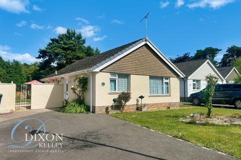 2 bedroom bungalow for sale, Leeson Drive, Ferndown, Dorset