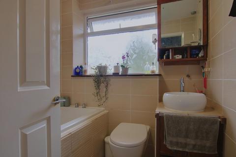16 Ashdown Way, Romsey, SO51 5QR