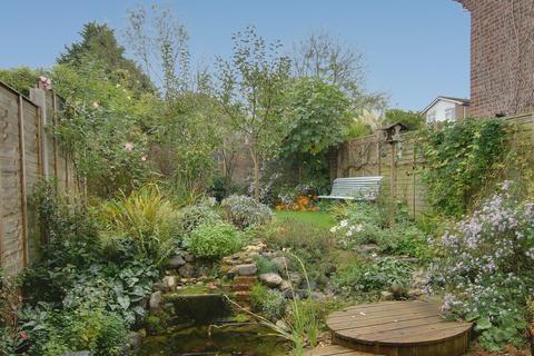 16 Ashdown Way, Romsey, SO51 5QR