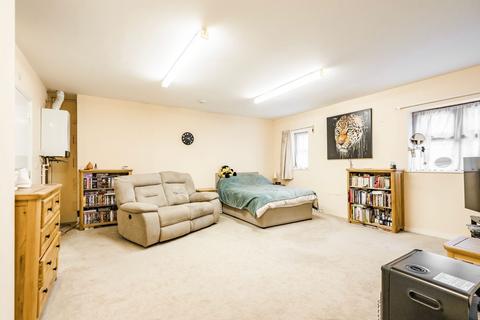 206 Constitution Hill, Norwich, NR3 4HB