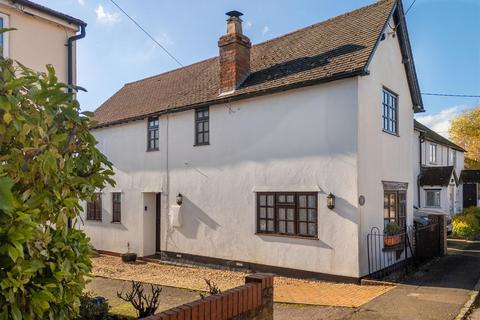 2 bedroom detached house for sale, Lower Street, Aylesbury HP22