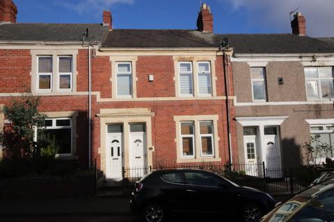 2 bedroom ground floor flat to rent, 253 Eastbourne Avenue, Gateshead NE8 4NN