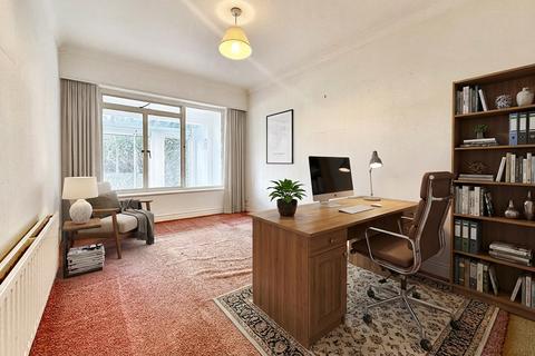 4 bedroom detached house for sale, Poole