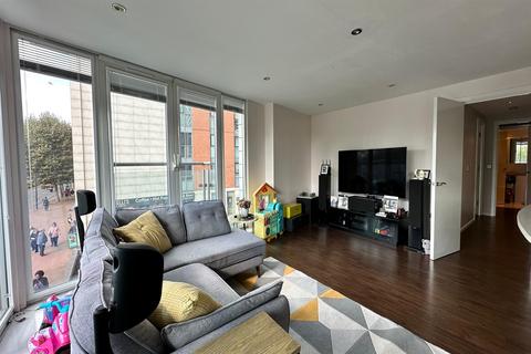 2 bedroom apartment for sale, The Oxygen Western Gateway, Royal Victoria, London, E16