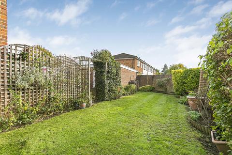 20 Garrick Close, Staines, TW18 2PQ