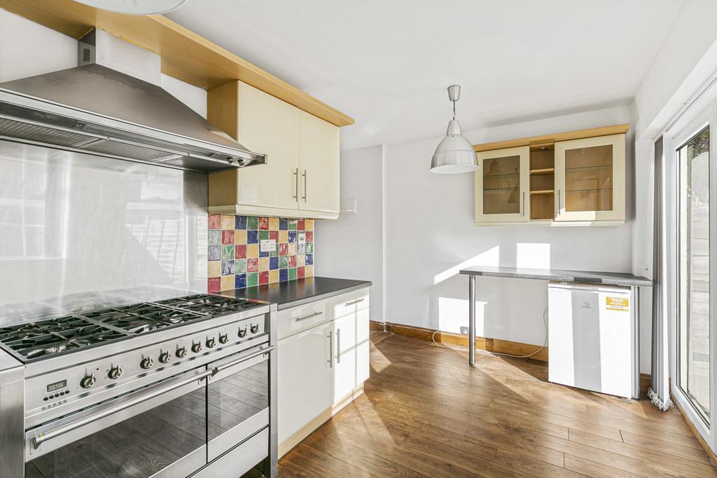 Kitchen/Reception