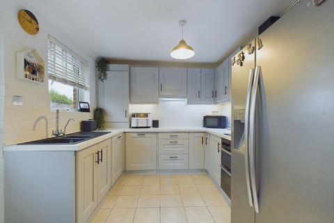 undefined, Greentrees Close, Lancing, BN15 9SX
