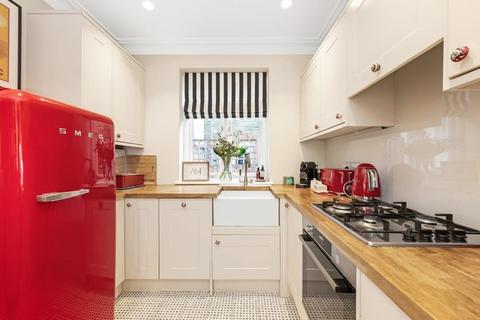 2 bedroom apartment for sale, Crebor Street, London, SE22