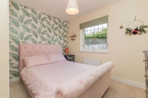 1 bedroom flat for sale, Hollybush Lane, Port Glasgow, PA14