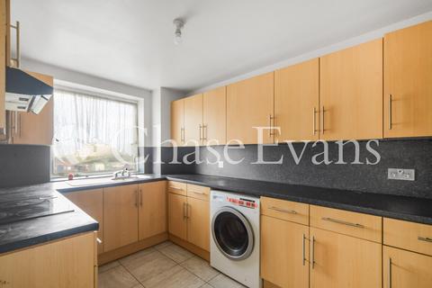 2 bedroom flat for sale, Galleons Lock, Royal Docks, London, E16