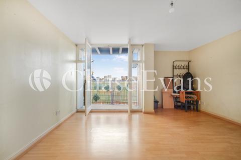 2 bedroom flat for sale, Galleons Lock, Royal Docks, London, E16