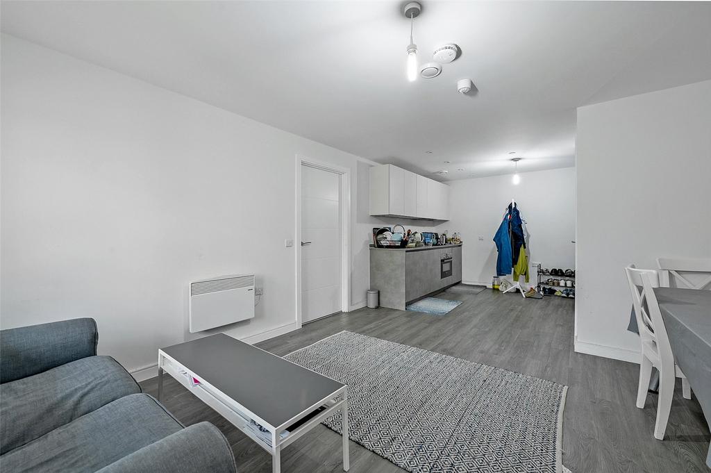 Living/Kitchen
