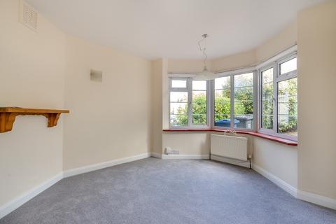 4 bedroom semi-detached house for sale, First Avenue, Amersham