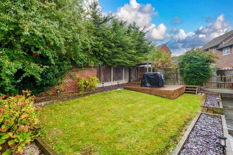 4 bedroom detached house for sale, Montague Way, Billericay, Essex