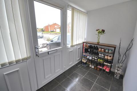 3 bedroom detached bungalow for sale, Bescar Lane, Ollerton, Newark