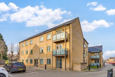 2 bedroom apartment for sale, Starlings Bridge, Nightingale Road, Hitchin, Hertfordshire, SG5