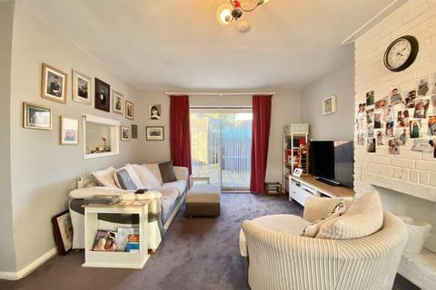 3 bedroom end of terrace house for sale, Fir Tree Avenue, West Drayton