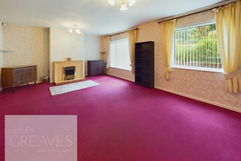 3 bedroom semi-detached house for sale, Perlethorpe Drive, Gedling, Nottingham