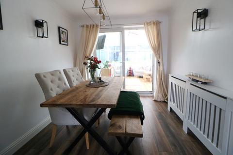 192 Chapel Road, Chapeltown, Sheffield, S35 1QA