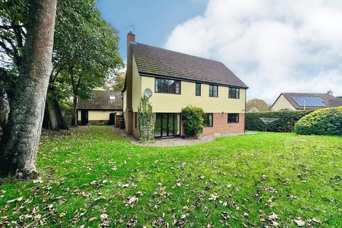 4 bedroom detached house for sale, Godfreys Wood, Woodbridge IP12