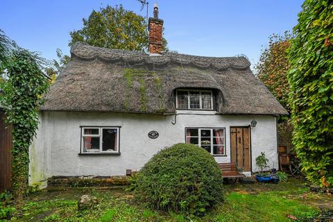 2 bedroom cottage for sale, Lower Road, Bury St. Edmunds IP30