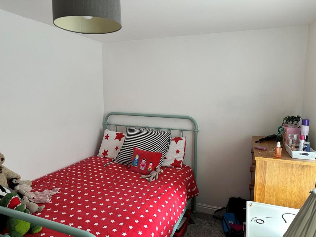 Bedroom 3.jpg